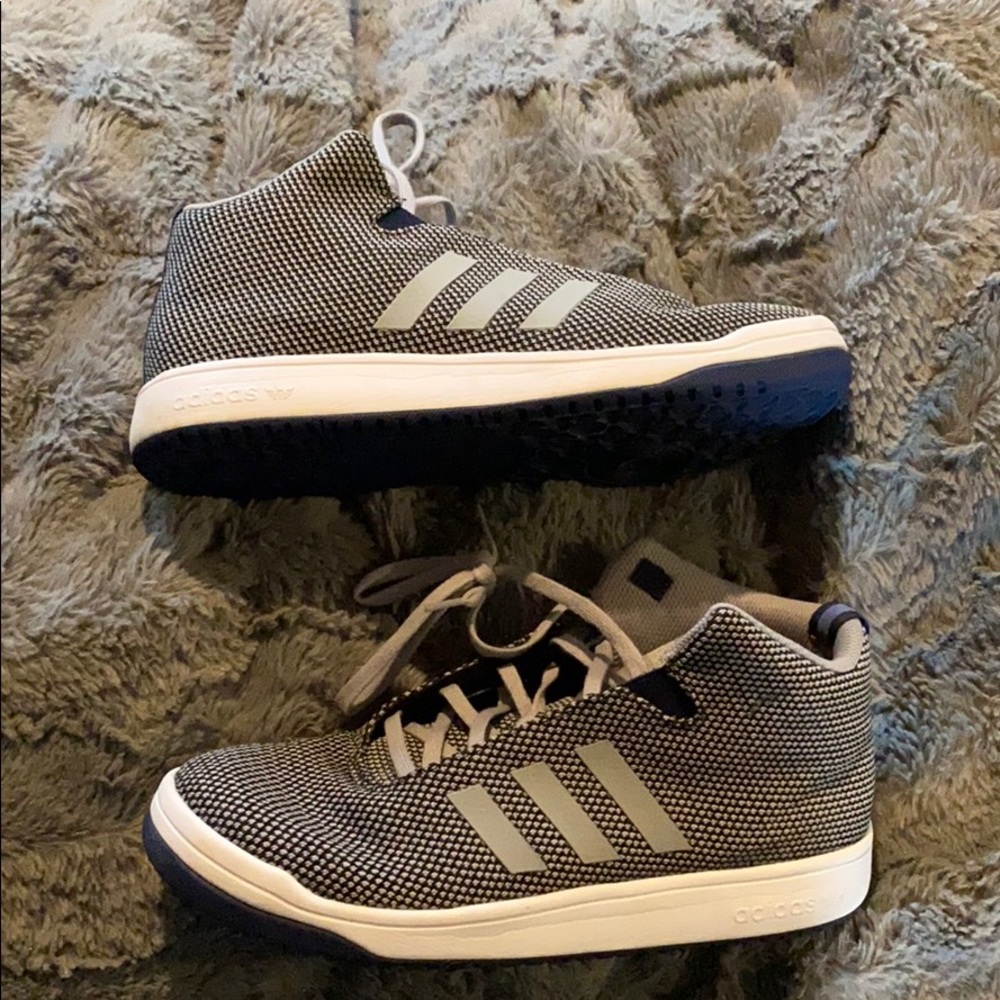 Adidas sneaker - Picture 6 of 6